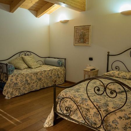 Agriturismo Corte Morandini Valeggio sul Mincio Exterior photo